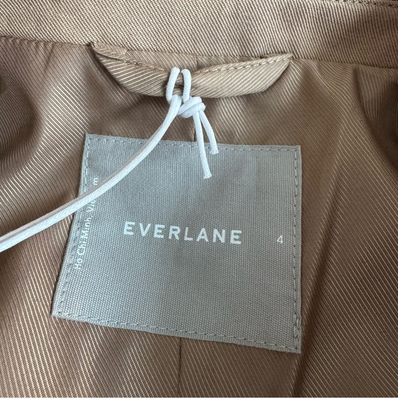 NWT! Everlane Oversized The ’80s Blazer - Color: Ash Brown - Picture 8 of 11